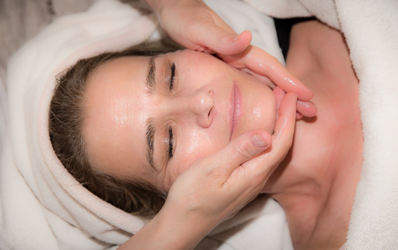 face massage stress relief